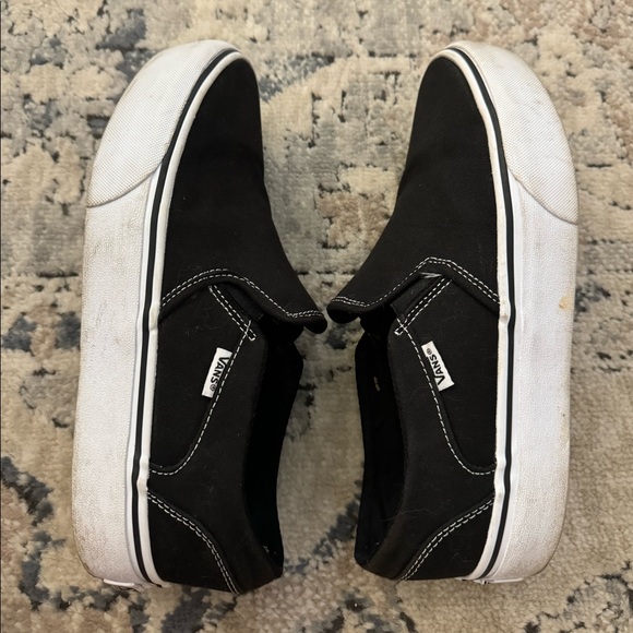 Platform vans - Picture 5 of 6